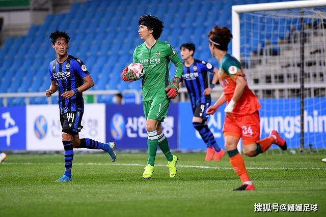 字母哥利拉德合砍60分库里缺阵 雄鹿力克勇士