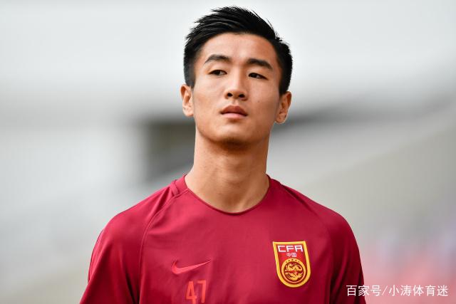 记者：最后时刻没有用哈珀 这对于马刺来说一定是败笔